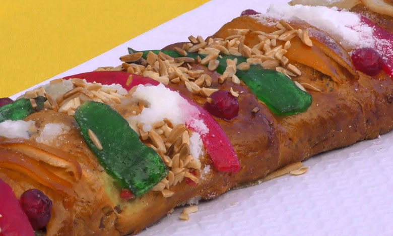 Bolo-rei gigante no arranque do 'Natal com Arte' da Covilhã