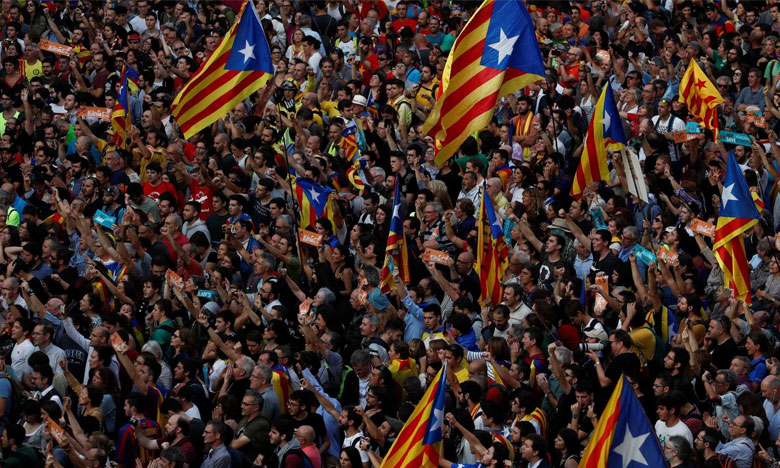 Catalunha declara independência e comunidade internacional alinha pelo apoio a Madrid