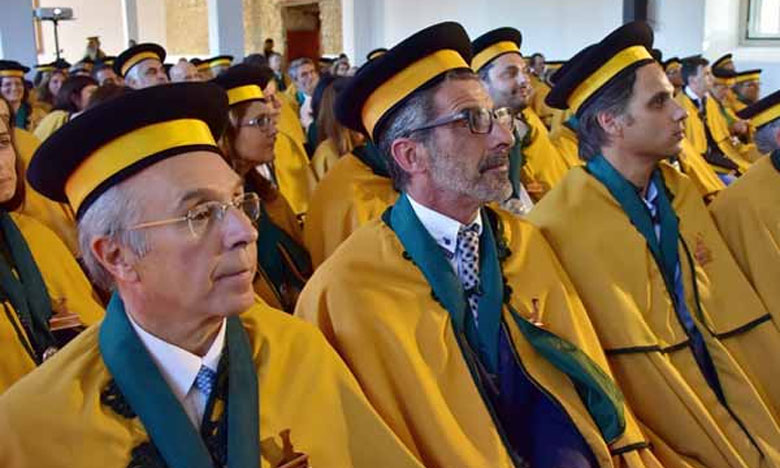 Confraria da Cerveja entronizou figuras públicas em Santarém