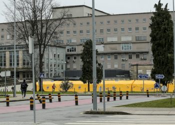 Costa diz que com ou sem estado de emergência medidas vão ser prolongadas