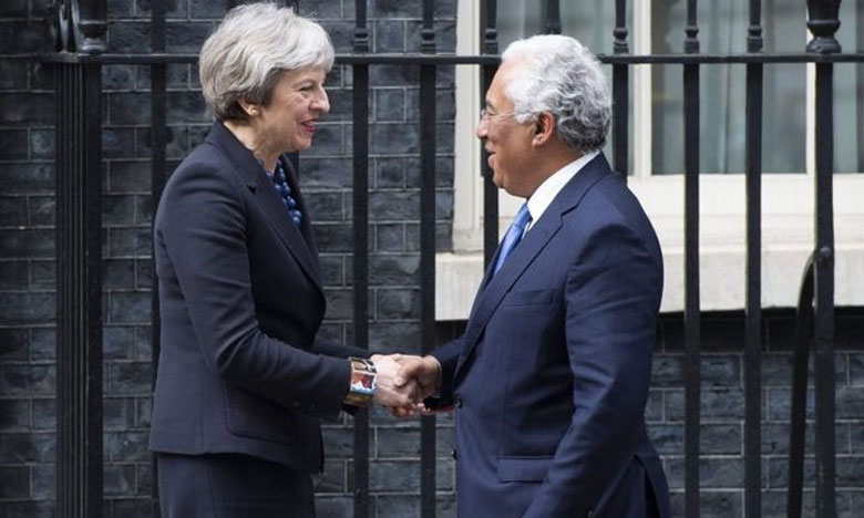 Costa garante que emigrantes portugueses são 'bem-vindos' no Reino Unido