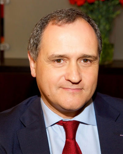 Emigrantes lesados do BES no debate parlamentar 11 Emigrantes lesados do BES no debate parlamentar