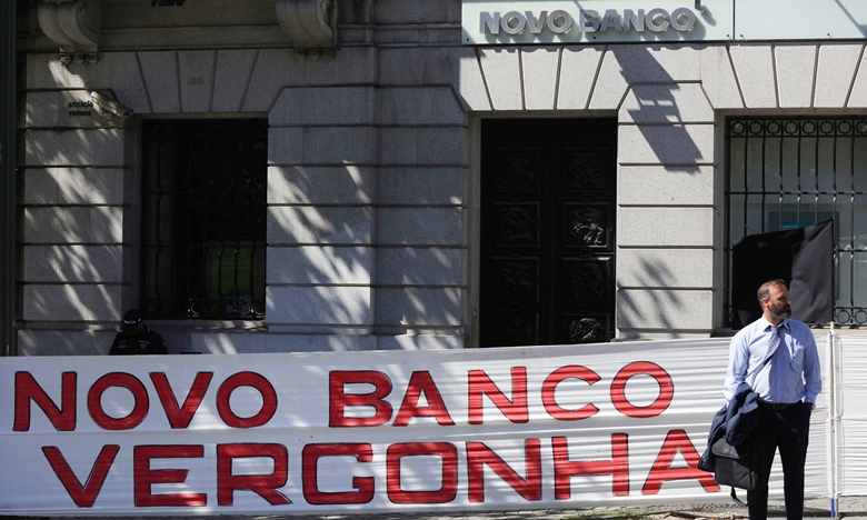 Emigrantes na Venezuela lesados pelo BES pedem reunião a Costa para avançar fundo de compensação