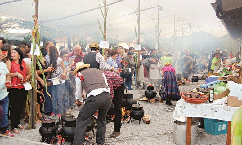 Festa do Caldo do Pote atrai emigrantes e estrangeiros a Sabariz