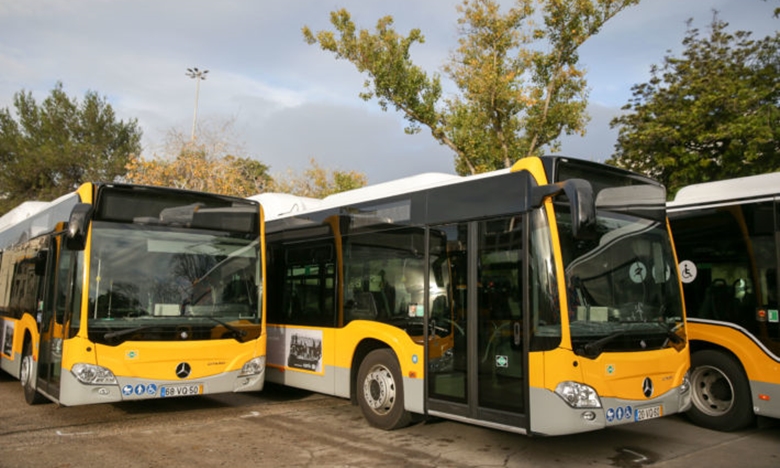 Lotação dos transportes públicos reduzida a um terço dos lugares