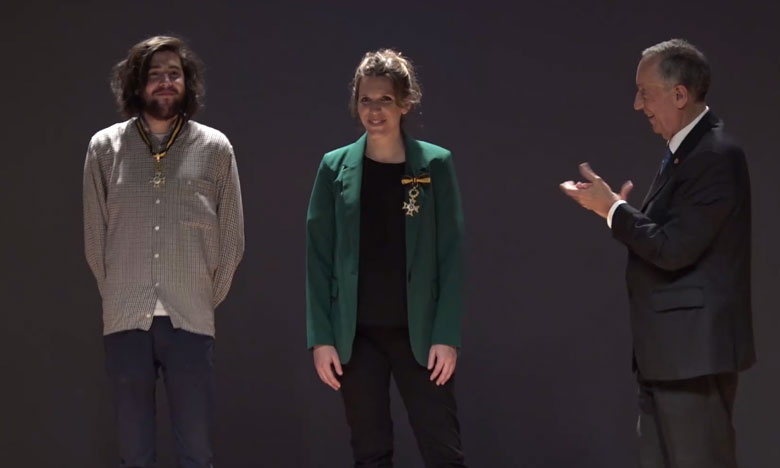 Marcelo condecora Luísa e Salvador com Ordem do Mérito