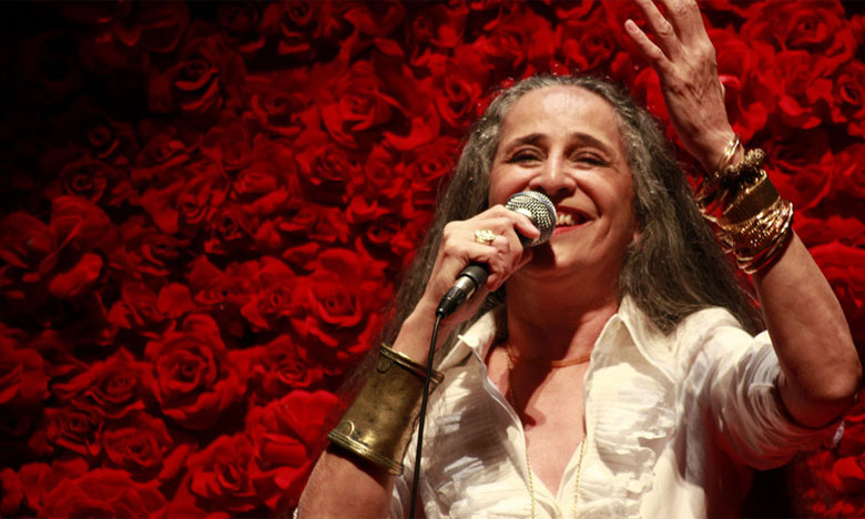 Maria Bethânia, Mia Couto e Agualusa fazem documentário em português