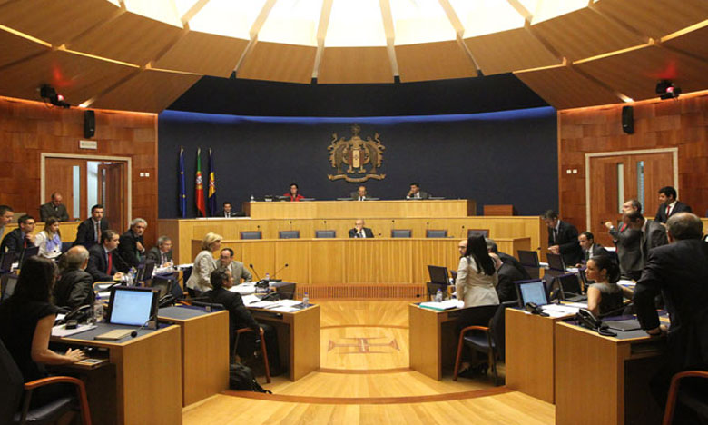 PCP da Madeira propõe comissão para analisar apoio ao regresso dos emigrantes