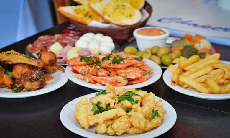 Petiscos e Francesinhas nas Tascas na Baixa do Porto