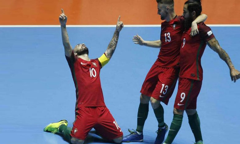 Portugal goleia Costa Rica e está nos “quartos” do Mundial de futsal