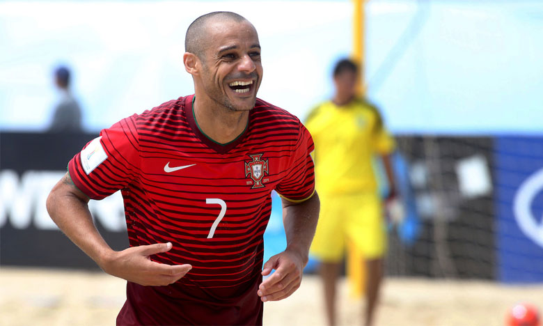 Quatro portugueses entre os candidatos ao prémio de melhor jogador