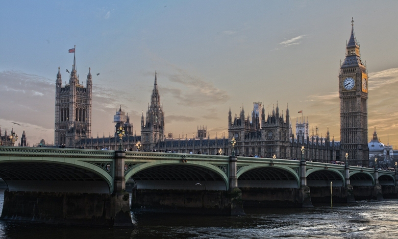 Reino Unido: Boris Johnson promete saída da União Europeia em 31 de janeiro