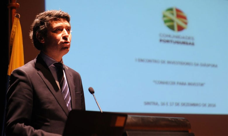 Secretário de Estado das Comunidades entrega diplomas a alunos de português em França