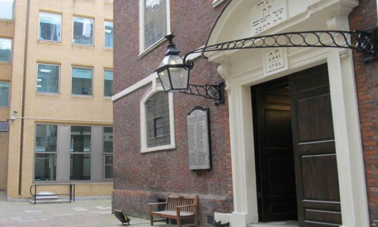 Sefarditas britânicos procuram a segurança do passaporte português