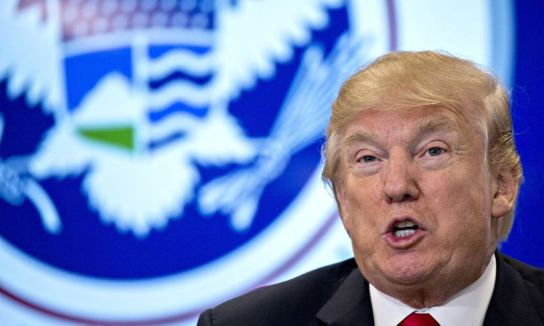 Trump ameaça com sanções países que não aceitem acolher emigrantes deportados