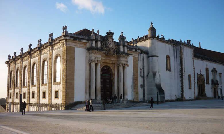 Universidade de Coimbra entre as melhores instituições da Europa na área do ensino