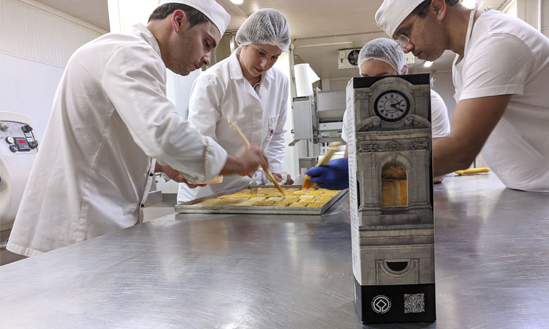 Universidade de Coimbra recria receita ancestral dos 'Biscoitos Académicos'