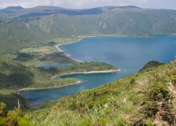 Eleições regionais dos Açores com os mesmos deputados, mas menos eleitores