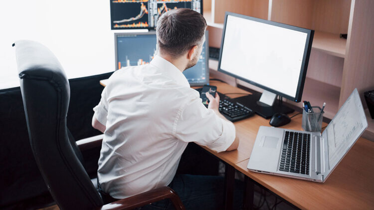 Entrada em vigor da lei dos direitos dos acionistas ocorre esta quarta-feira