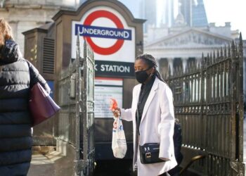 Residência permanente no Reino Unido atribuída a mais de metade dos candidatos portugueses