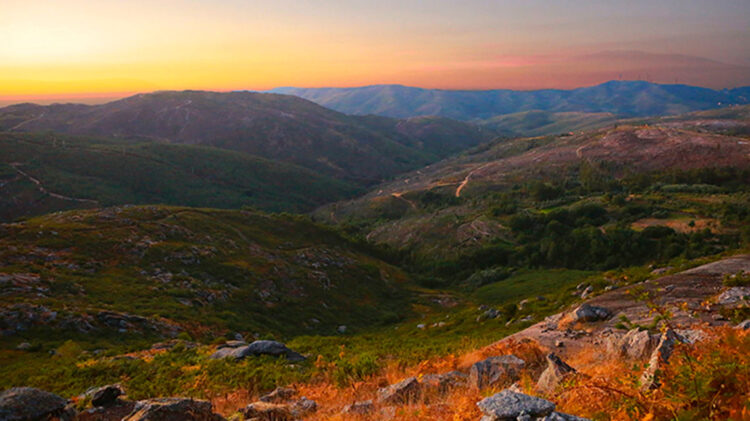 Portugueses e galegos juntos em defesa da Serra d'Arga e contra o lítio