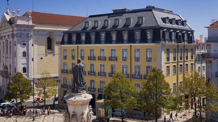 Terraço e restaurante são as novidades do renovado Bairro Alto Hotel 11 Terraço e restaurante são as novidades do renovado Bairro Alto Hotel