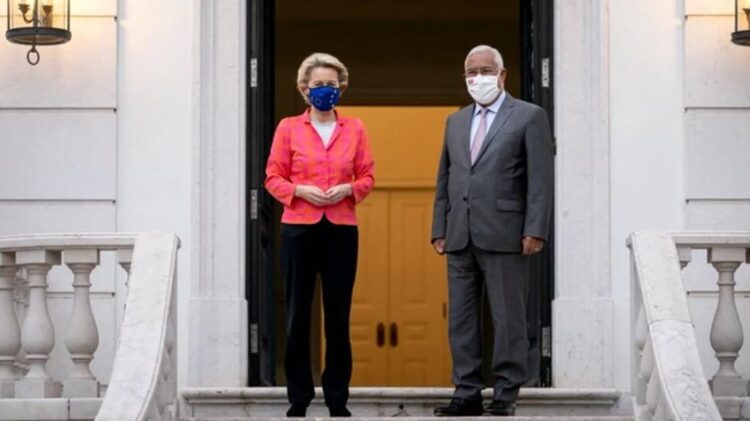 A presidente da Comissão Europeia, Ursula Von der Leyen em Lisboa