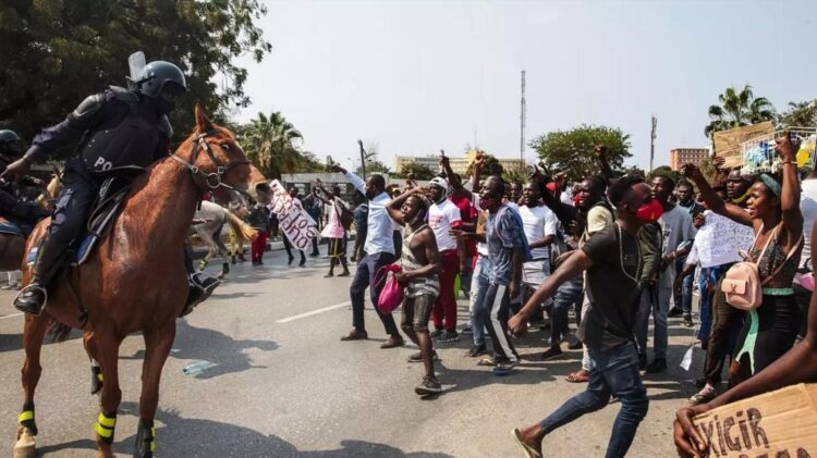 Angola: Descontentamento e protestos em Luanda marcam 3 anos de governo de João Lourenço