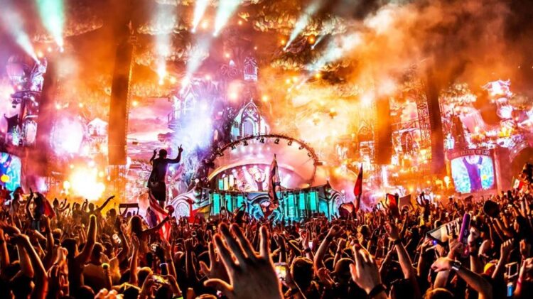 Festivais de música proibidos "até ao final deste ano"