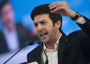 Líder do CDS acusa Governo de "agir tarde" e de faltar com apoios a idosos