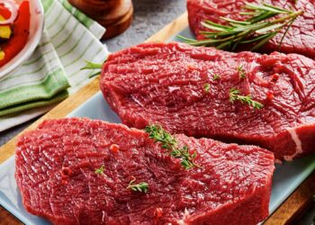 O segredo de chef para cozinhar um bife tenrinho na perfeição. É fácil, fácil.