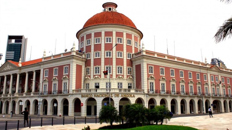 Angola: BNA avisa que carteiras de moeda eletrónica estão sujeitas a licença