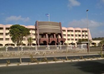 Cabo Verde entra em 2021 com várias despesas do Estado em duodécimos
