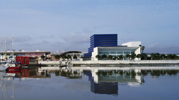 Companhia Nacional de Bailado estreia espetáculo com viagem pela história da dança