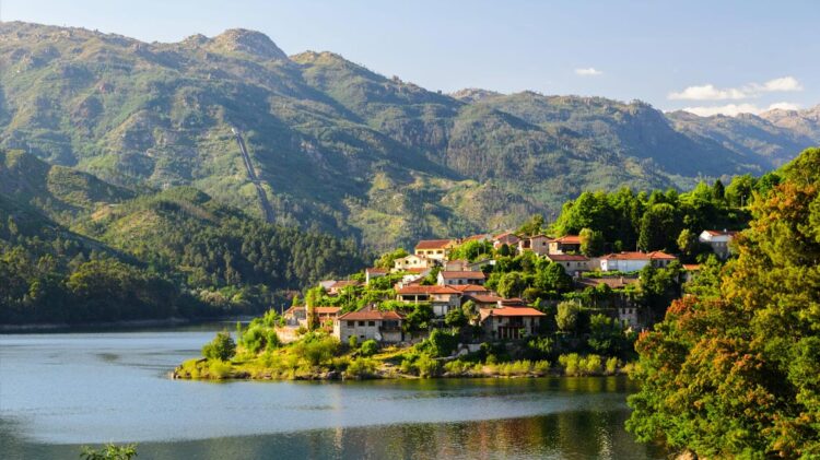 Gerês teve mais visitantes nacionais e menos emigrantes e estrangeiros