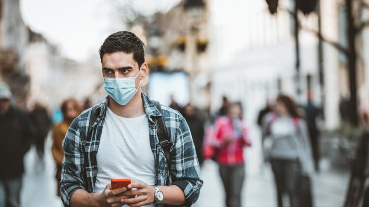 Máscaras mantém-se obrigatórias em lares e hospitais e acaba isolamento para infetados 11 Máscaras mantém-se obrigatórias em lares e hospitais e acaba isolamento para infetados