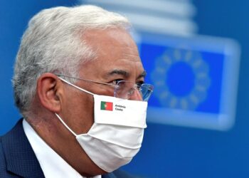 Portugal em calamidade. Governo quer máscara obrigatória na rua. O que mudou a partir desta quinta-feira