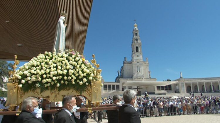 Santuário de Fátima vai ter lotação reduzida a 6.000 fiéis no 13 de outubro - e há mais regras