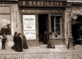 O quiosque do centenário café A Brasileira, em Lisboa, passará a vender apenas jornais da imprensa regional portuguesa 14 café A Brasileira lisboa