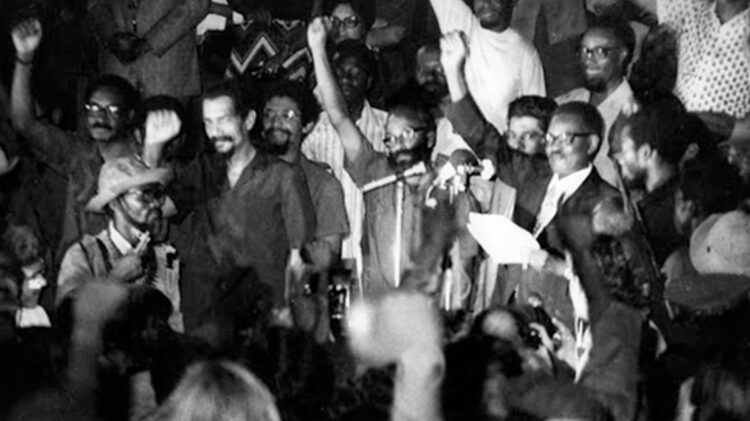 Angola comemora independência entre restrições e o clamor das ruas 11 Angola comemora independência entre restrições e o clamor das ruas