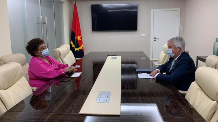 Angola. Ministra de Estado angolana aborda cooperação com Portugal