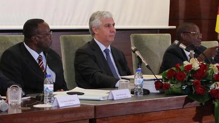 Angola: Académico português investigado por favorecimento de alunos dos PALOP 11 Angola