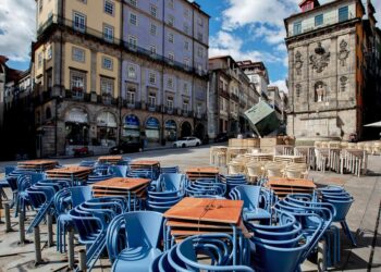 Covid-19: Novo estado de emergência em vigor até 23 de dezembro com maiores restrições em 113 concelhos