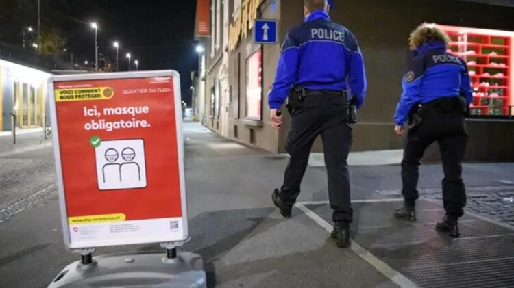 Suíça: Recusar-se a usar a máscara custará 250 francos 11 Suíça: Recusar-se a usar a máscara custará 250 francos