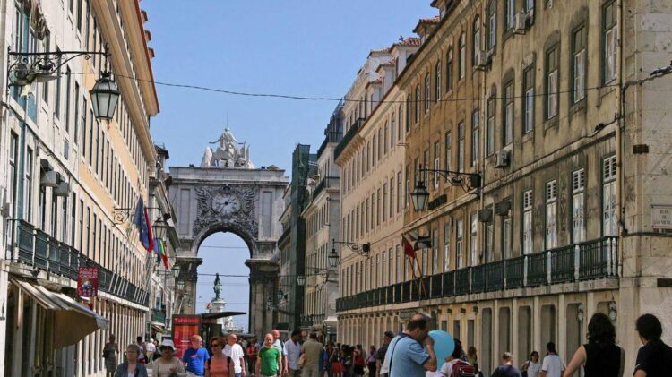 Quando pagar contas se torna um inferno, os portugueses estão na cauda da Europa 11 baixa de lisboa
