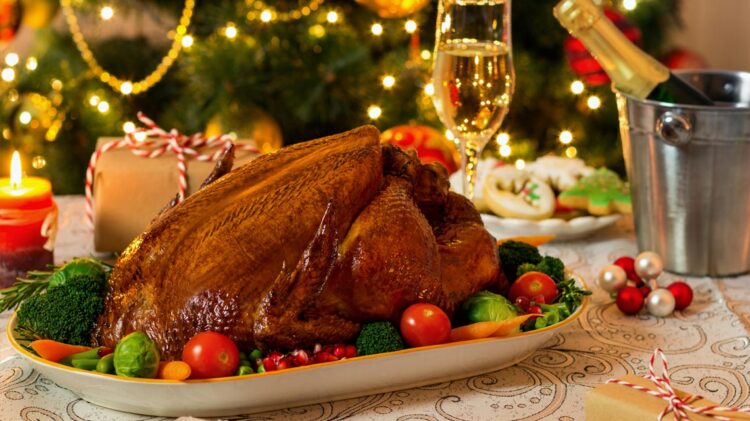 Tudo o que precisa de saber sobre o peru, um dos 'reis' da mesa de Natal