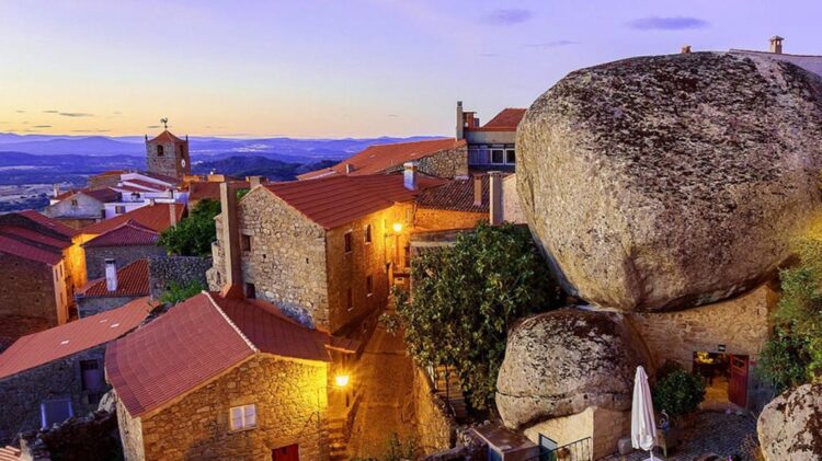 12 em Rede - Aldeias em Festa