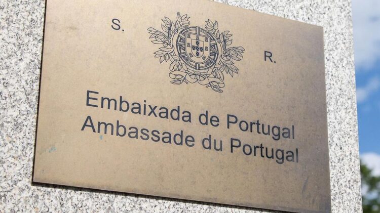 Eleições Presidenciais: Votação antecipada no estrangeiro regista a maior adesão de sempre 11 Eleições Presidenciais: Votação antecipada no estrangeiro regista a maior adesão de sempre