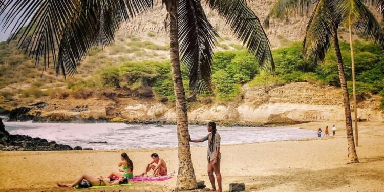 Cabo Verde: Programa financiado pelo Luxemburgo alargado aos municípios do Sal e Tarrafal de Santiago 11 Cabo Verde