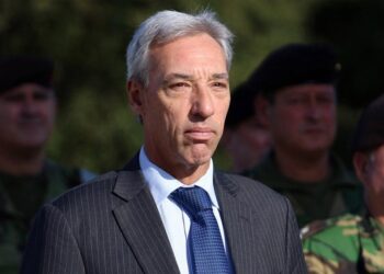 João Cravinho diz que formação de militares em Moçambique poderá começar em abril